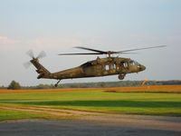 88-26078 @ O74 - Ohio National Guard UH-60 Blackhawk landing at Mount Victory, OH