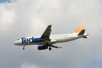 N465UA @ TPA - Ted - by Florida Metal