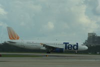 N497UA @ KMCO - Airbus A320