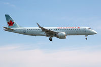 C-FMYV photo, click to enlarge