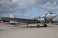 SE-CFP @ EDDH - SAS DC3 - by Yakfreak - VAP