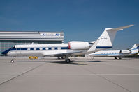 N474D @ LOWW - Gulfstream 4 - by Yakfreak - VAP