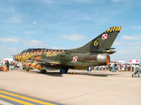 707 @ EGVA - Sukhoi Su-22-UM-3K/Polish AF/Fairford 2005 - by Ian Woodcock