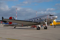 LN-WND @ EDDH - Dakota Norway DC3