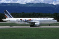 F-GFKO @ LSGG - Air France