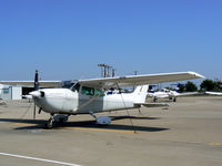 N55111 @ GKY - on the ramp at Arlington Muni - by Zane Adams