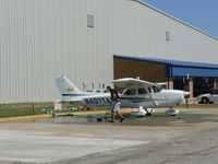 N407TA @ GKY - At the wash rack. - by Zane Adams