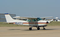 N5437J @ GKY - Flight Training - by Zane Adams