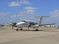 N6HU @ GKY - on the ramp at Arlington Muni - by Zane Adams