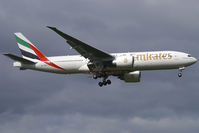 A6-EWB @ LHR - Emirates Boeing 777-200LR - by Thomas Ramgraber-VAP