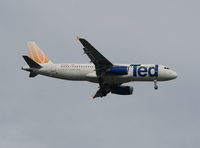 N482UA @ MCO - Ted - by Florida Metal