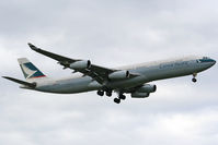 B-HXN @ EGLL - on final RWY09L - by Wolfgang Kronfuss