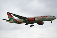 5Y-KYZ @ EGLL - on final RWY09L - by Wolfgang Kronfuss