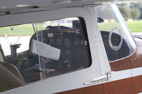 D-ENFK @ LOWI - Cessna 172 - by Thomas Ramgraber-VAP