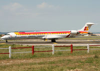 EC-JNB @ LFML - Line up rwy 32R for departure - by Shunn311