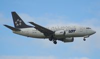SP-LKE @ LOWW - LOT B737 in color Star Alliance - by Dieter Klammer