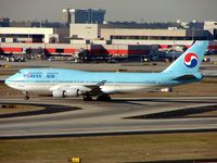 HL7488 @ KATL - One of the few daily 'foreign' visitors - by Terry Fletcher