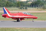XX264 @ FFD - Royal International Air Tattoo 2006 - by Steve Staunton