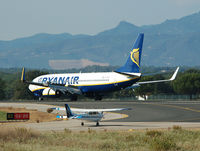 EI-DCT @ LEGE - Braking after landing in the RWY 20. - by Jorge Molina