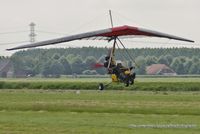 PH-3J4 @ EHST - The PH-3J4 a few moments before landing at microlight airfield Stadskanaal in the Netherlands.
