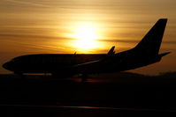 OM-NGE @ VIE - Sky Europe Boeing 737-700 - by Yakfreak - VAP