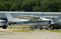 N2103R @ HWV - Skylane on the ramp...