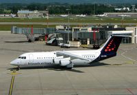 OO-DWL @ LSGG - Belgian Avro RJ100 at Geneva on the day of EBACE2007 exhibition