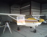 N8715U @ KCRG - 172 w/ 180hp lycoming and constant speed prop / banner tower based at CRG - by ryanburnette