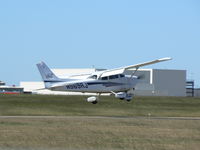 N569RJ @ GPM - Landing in a high wind!