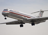 N3515 @ PSP - Short final rwy 31L. - by Philippe Bleus