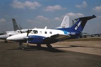 OO-SXC @ FFD - At IAT 97 - by GCT