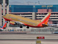 N335SW @ KLAS - Southwest Airlines / 1988 Boeing 737-3H4 - by Brad Campbell