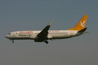 TC-AAP @ EBBR - descending to rwy 02