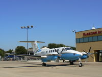 N75 @ GKY - On the ramp at Arlington Muni