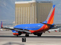 N484WN @ KLAS - Southwest Airlines / 2004 Boeing 737-7H4 - by Brad Campbell
