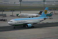 UK-31001 @ EDDF - A310