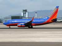 N704SW @ KLAS - Southwest Airlines / 1998 Boeing 737-7H4 - by Brad Campbell