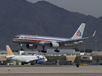 N182AN @ KLAS - American Airlines / 1999 Boeing 757-223 - by Brad Campbell