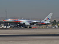 N182AN @ KLAS - American Airlines / 1999 Boeing 757-223 - by Brad Campbell