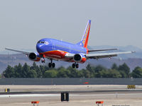 N698SW @ KLAS - Southwest Airlines / 1986 Boeing 737-317 - by Brad Campbell