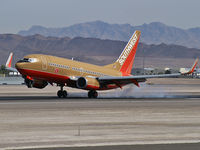 N766SW @ KLAS - Southwest Airlines / 2000 Boeing 737-7H4 - by Brad Campbell