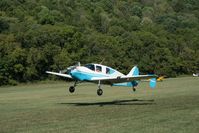 N9818B @ 64I - Leaving 2207 Flyiin at Lee Bottom
