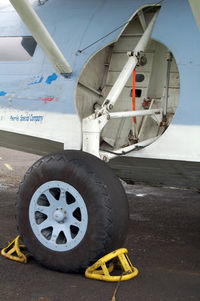 ZK-PBY @ AMZ - Main landing gear - by Micha Lueck