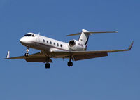 N454QS @ KAPA - Approach to 17L