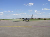 N701 @ KFCM - Taxi to parking. - by Mitch Sando