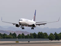 N37252 @ KLAS - Continental Airlines / 2000 Boeing 737-824 - by Brad Campbell