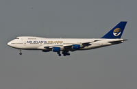 TF-ARL @ EBBR - coming down for rwy 25R. 500 mm handheld, be lenient please. - by Philippe Bleus