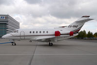 CS-DRZ @ VIE - Netjets Bae 125 - by Yakfreak - VAP