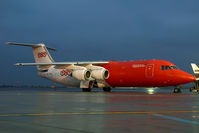 OO-TAS @ VIE - TNT Bae 146 - by Yakfreak - VAP