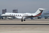 N440QS @ KLAS - NetJets Aviation / 2005 Gulfstream Aerospace GIV-X (G450) - by Brad Campbell